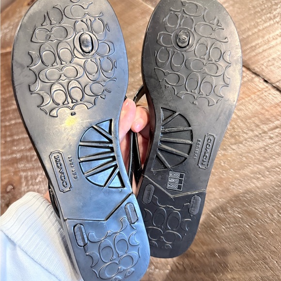 Coach Black & White Signature Logo Flip Sandals - Picture 3 of 3